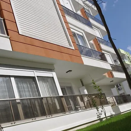 Golden Life 公寓